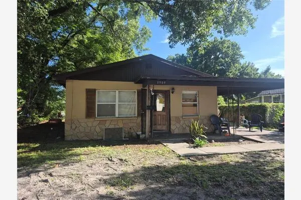 1909 W PALMETTO ST