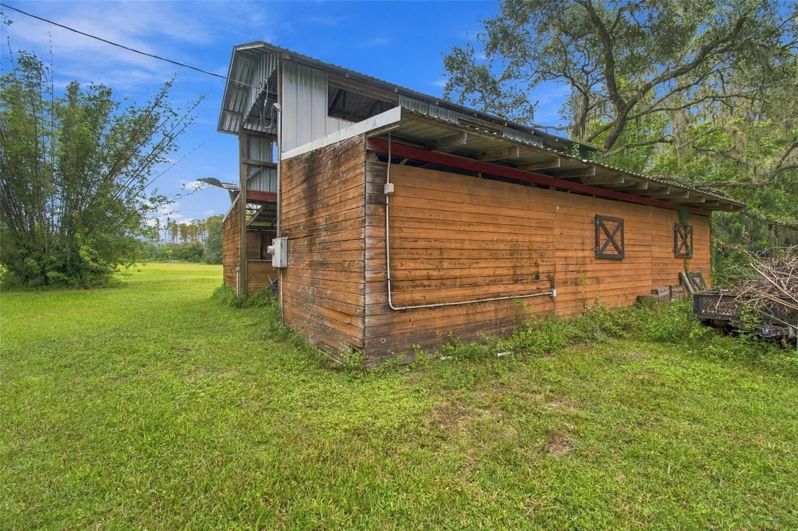 19135 N DALE MABRY HWY