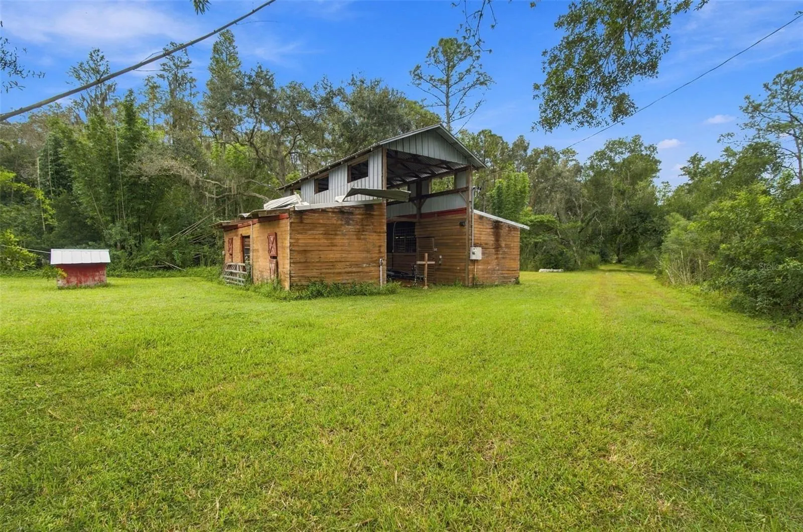 19135 N DALE MABRY HWY