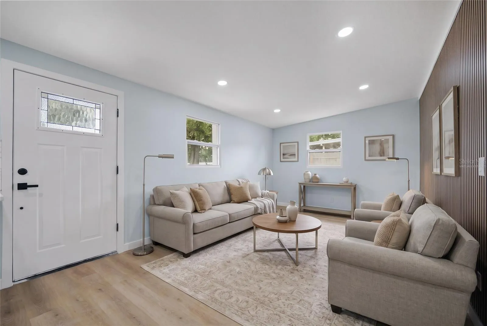3215 WELBORN WAY