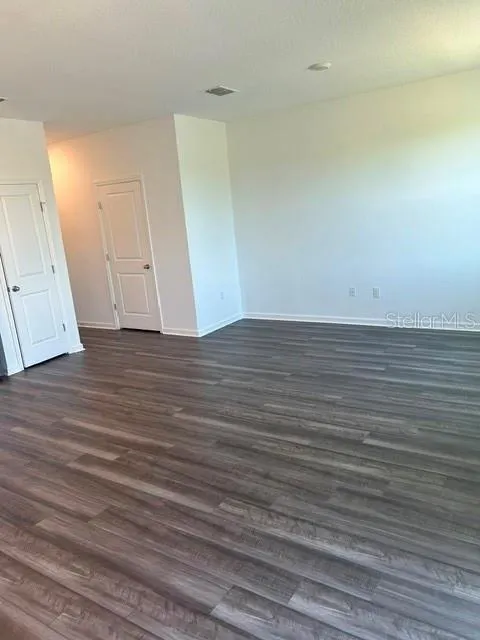 6288 BUCKET CT