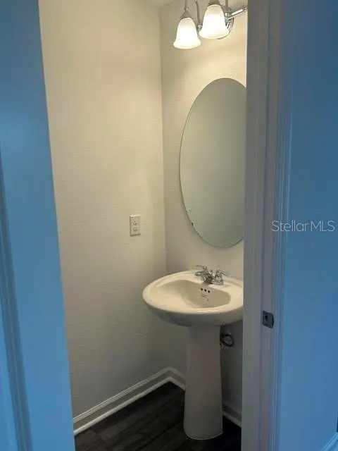 6288 BUCKET CT