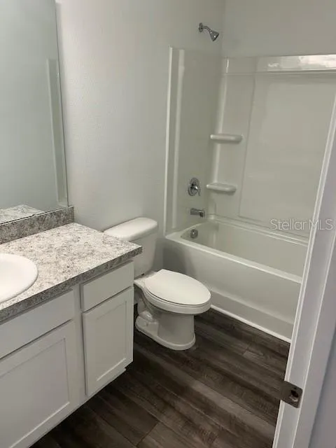 6288 BUCKET CT
