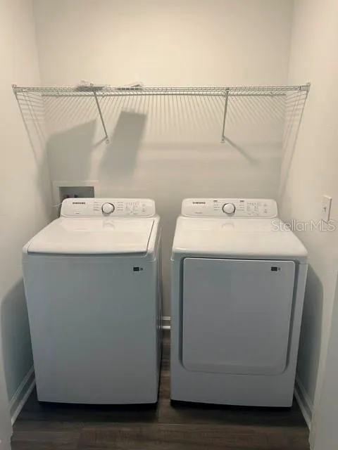 6288 BUCKET CT