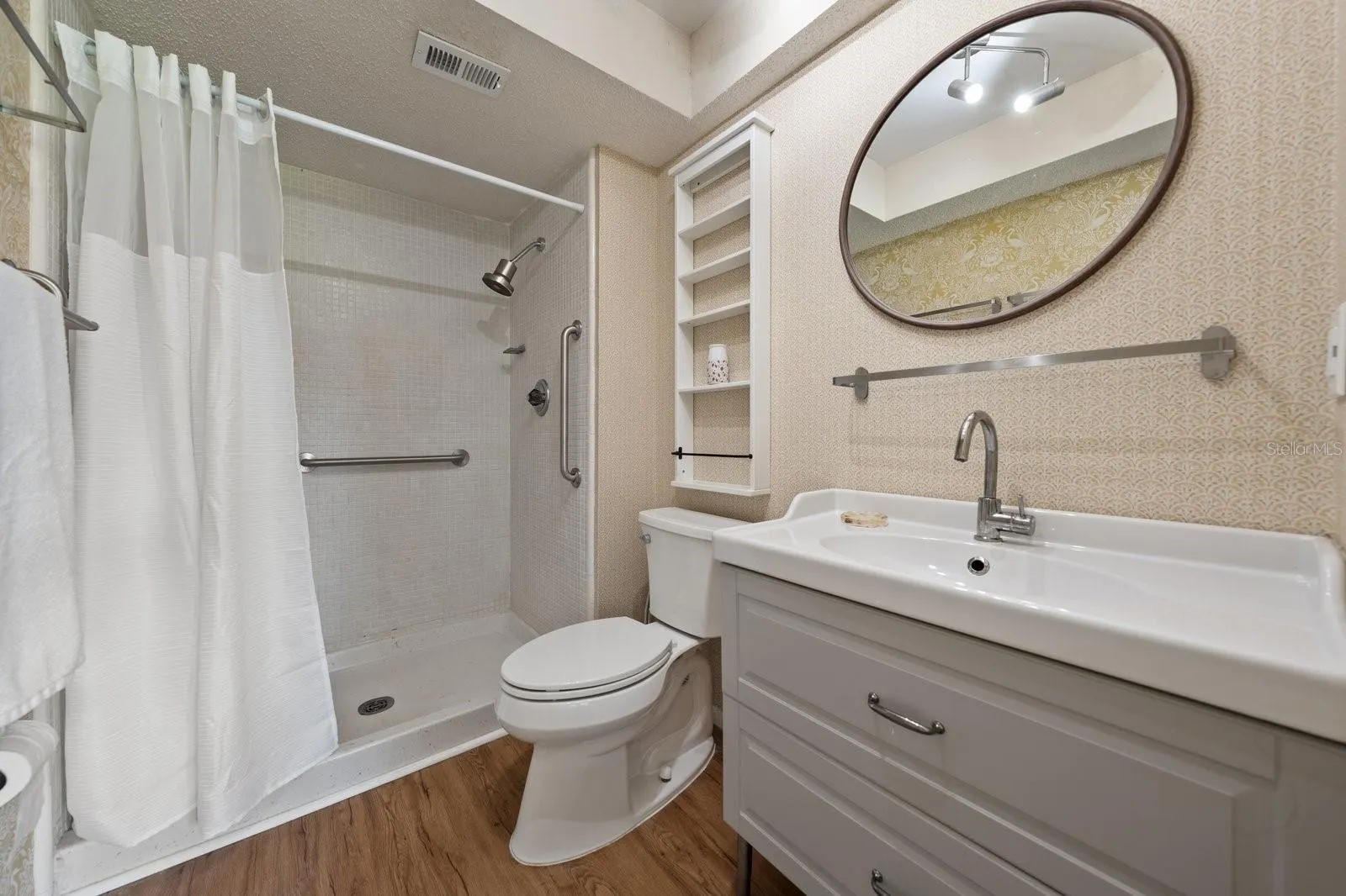 1701 PINEHURST RD #29E #29E