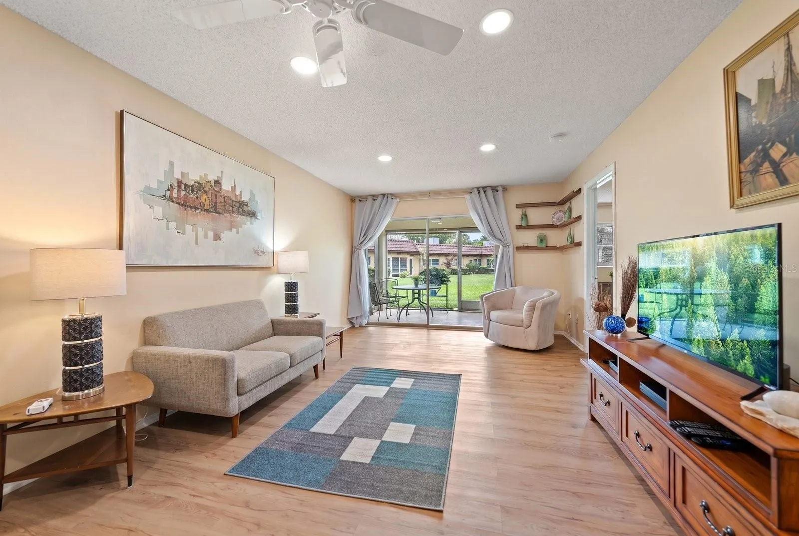 1701 PINEHURST RD #29E #29E