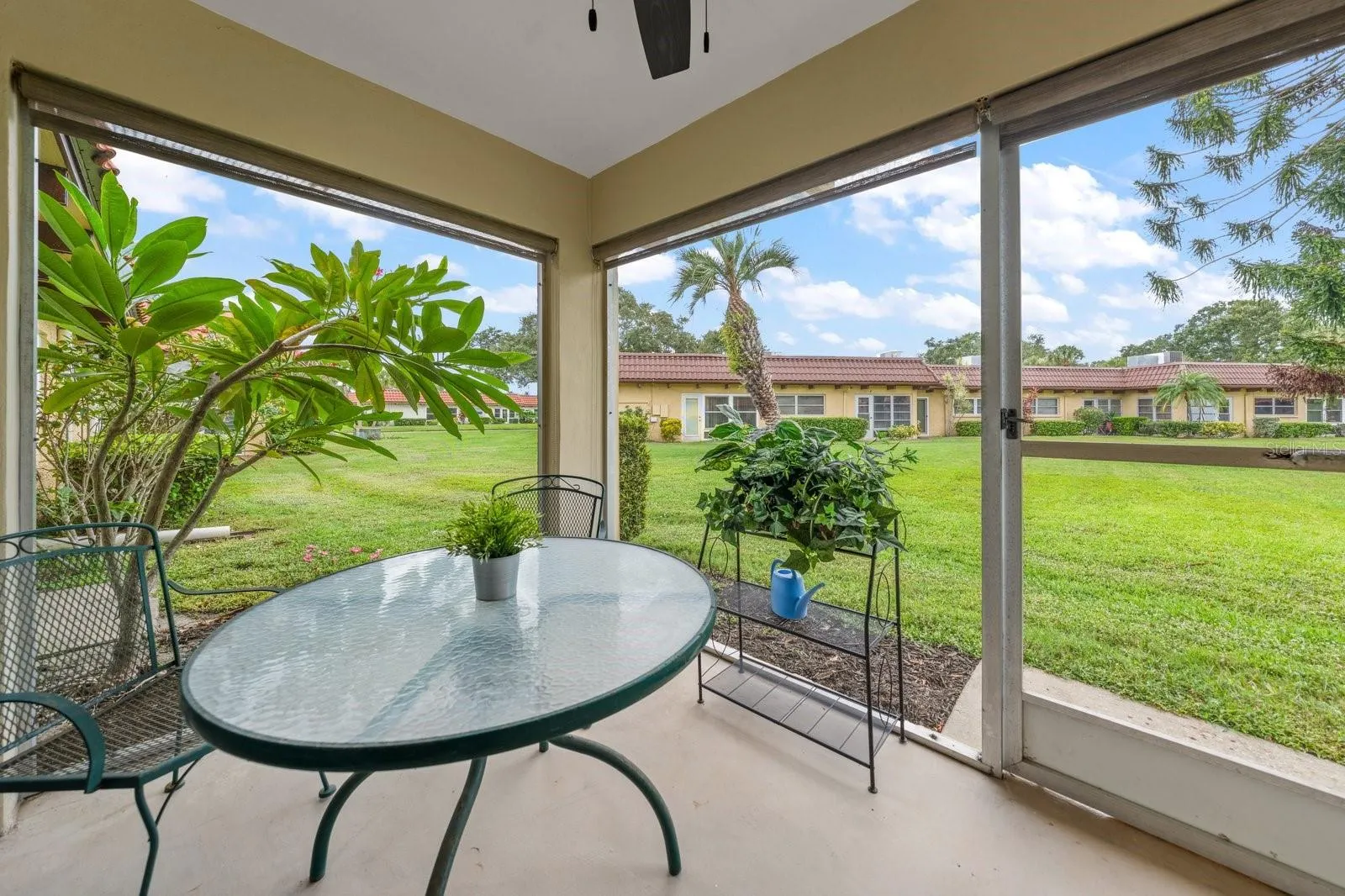 1701 PINEHURST RD #29E #29E