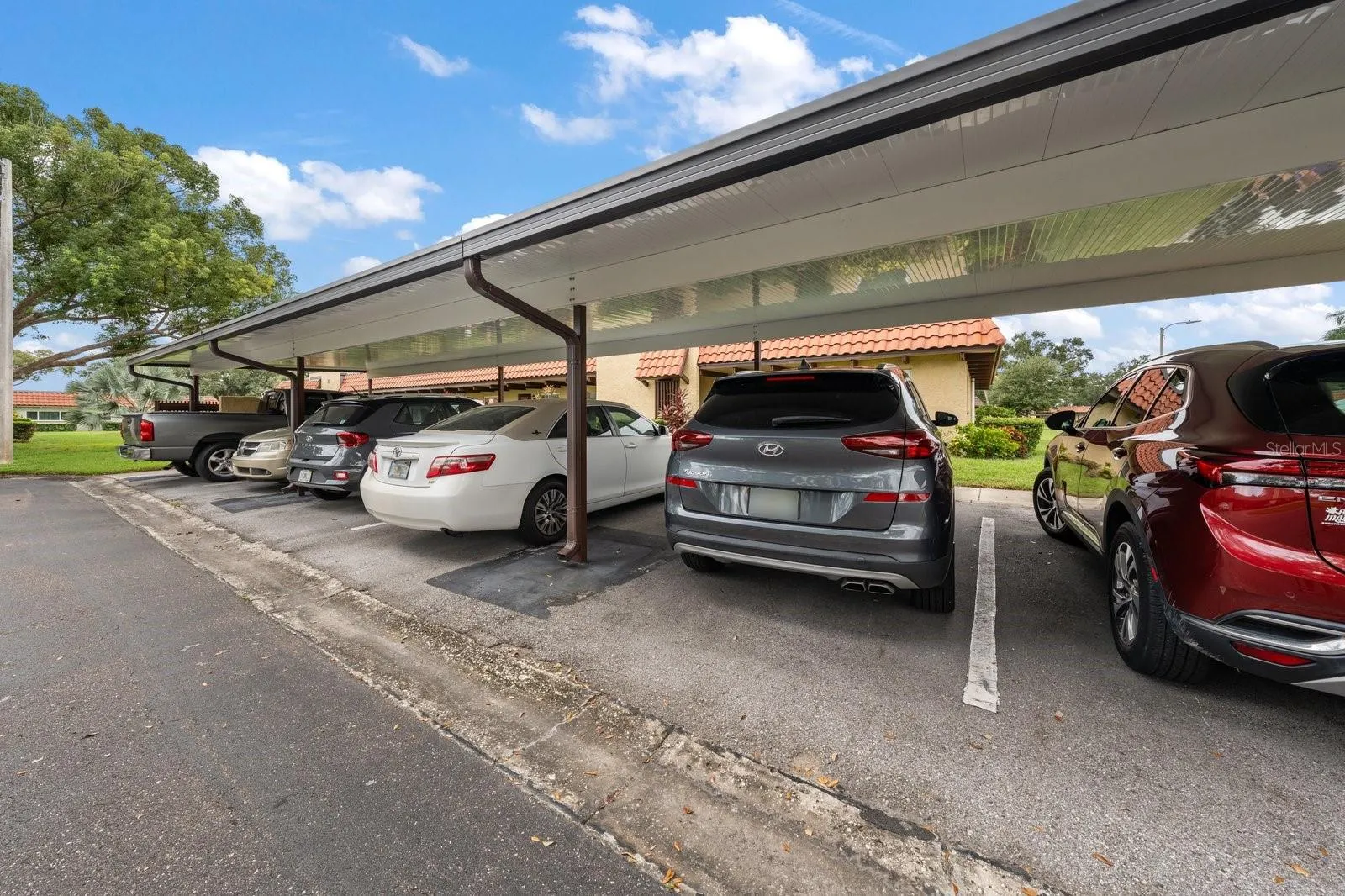 1701 PINEHURST RD #29E #29E