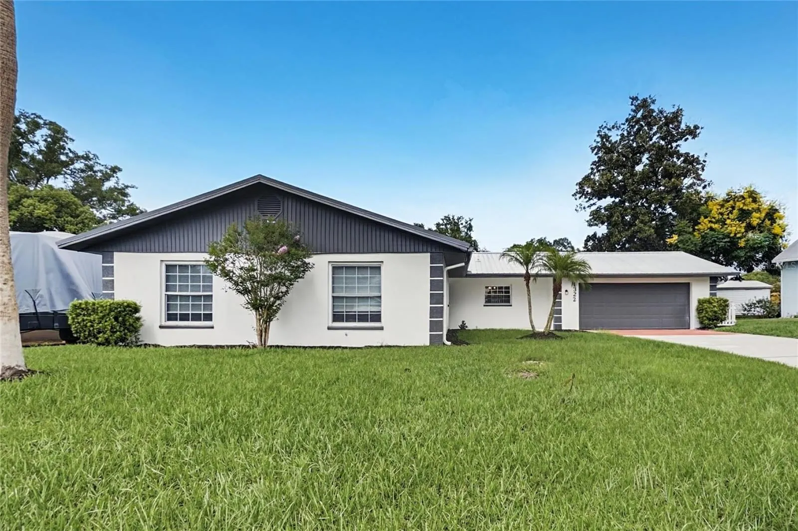 1322 GLENGREEN LN