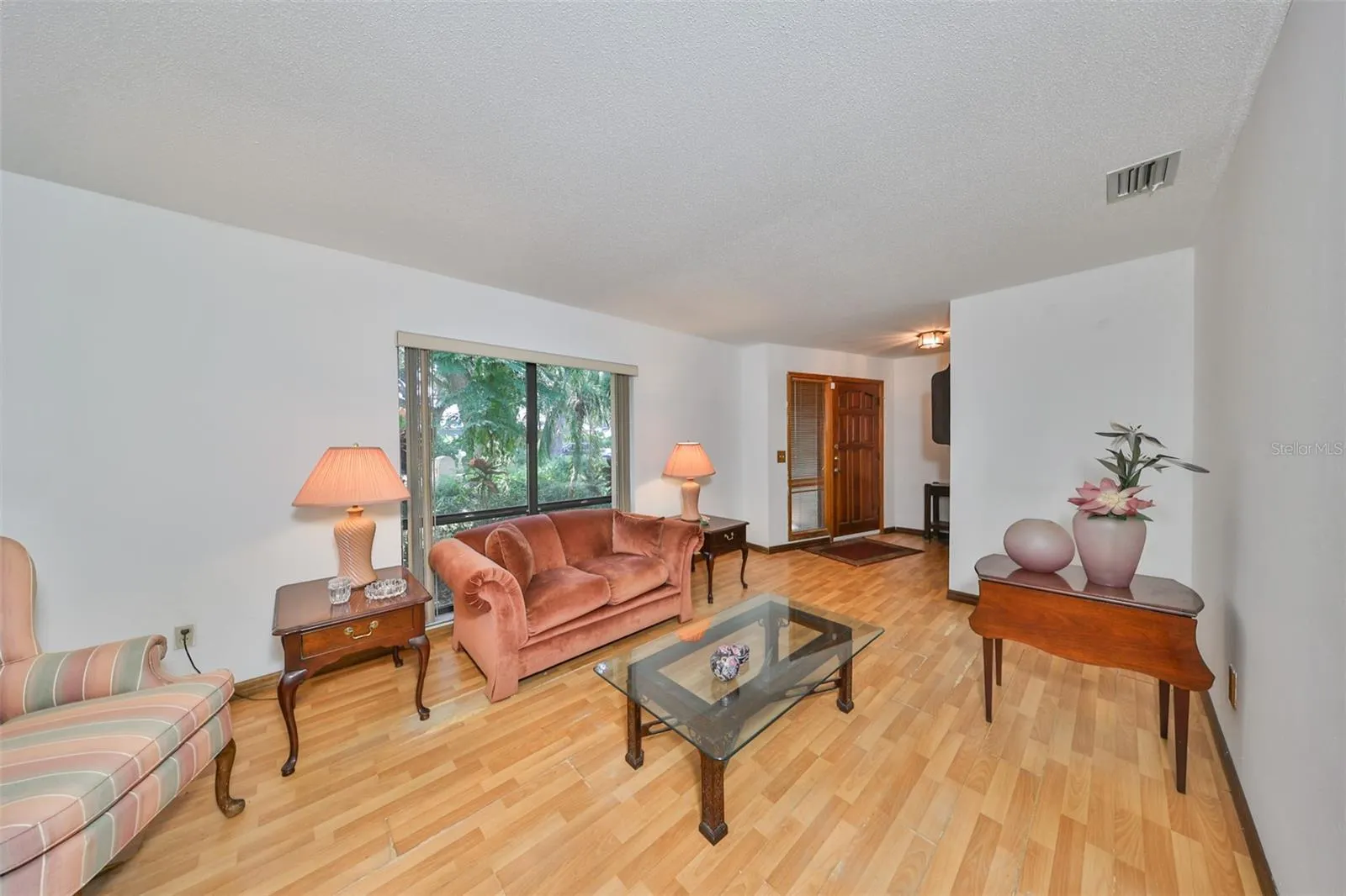 2609 MANOR OAK DR