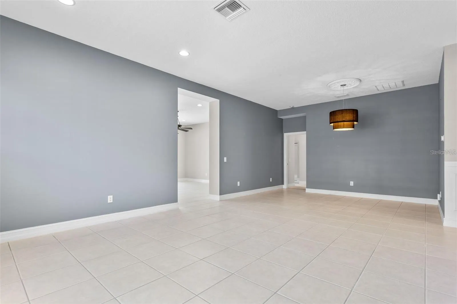 4925 SANDY BROOK CIR