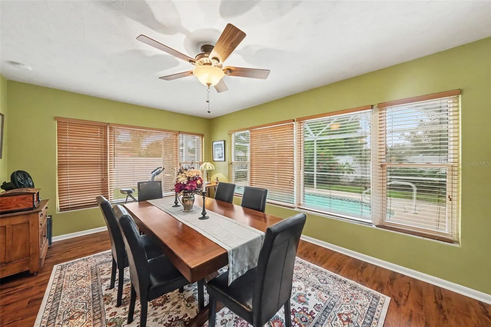 1491 SAN HELEN DR