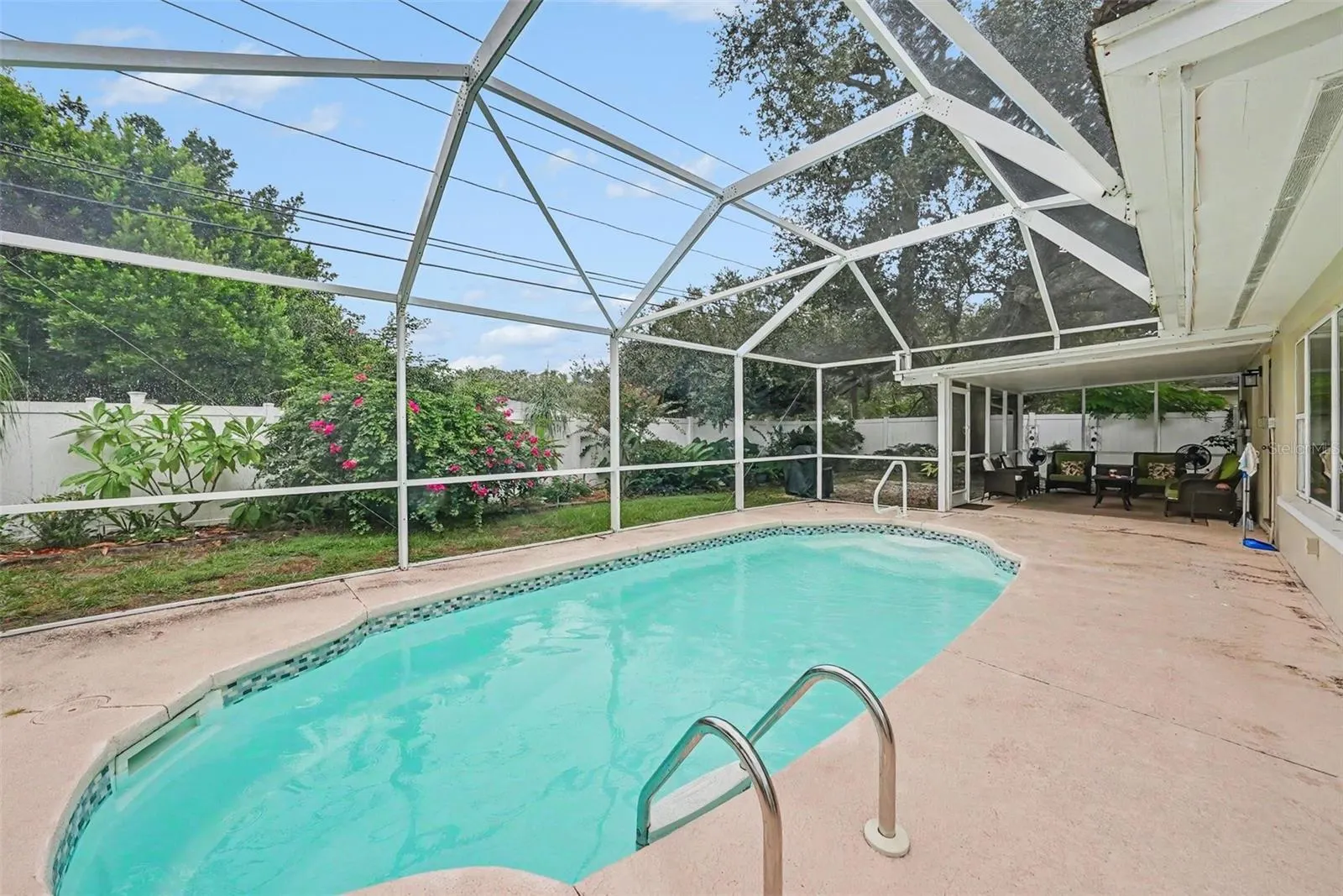 1491 SAN HELEN DR