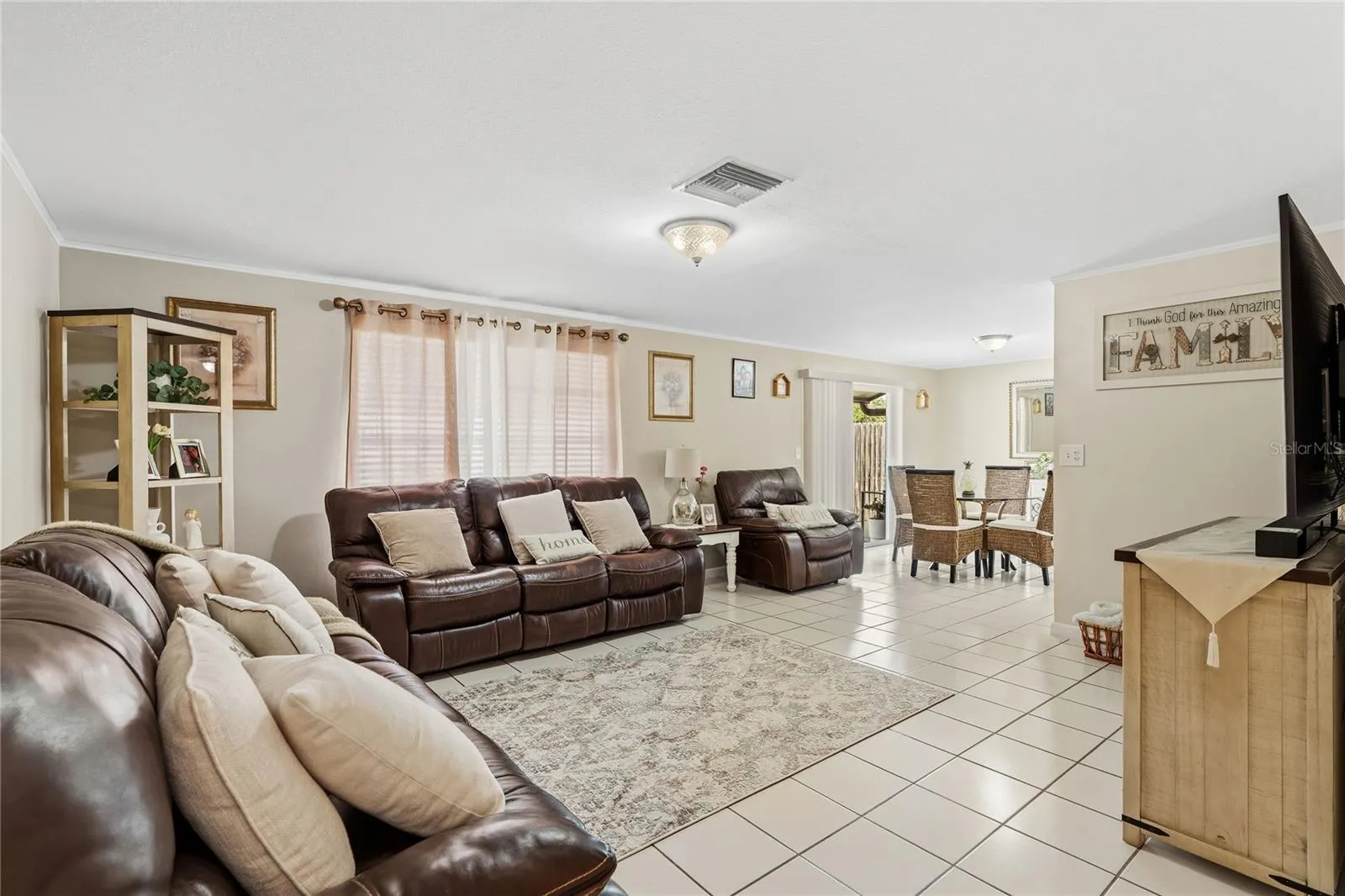 3105 SANDSPUR DR