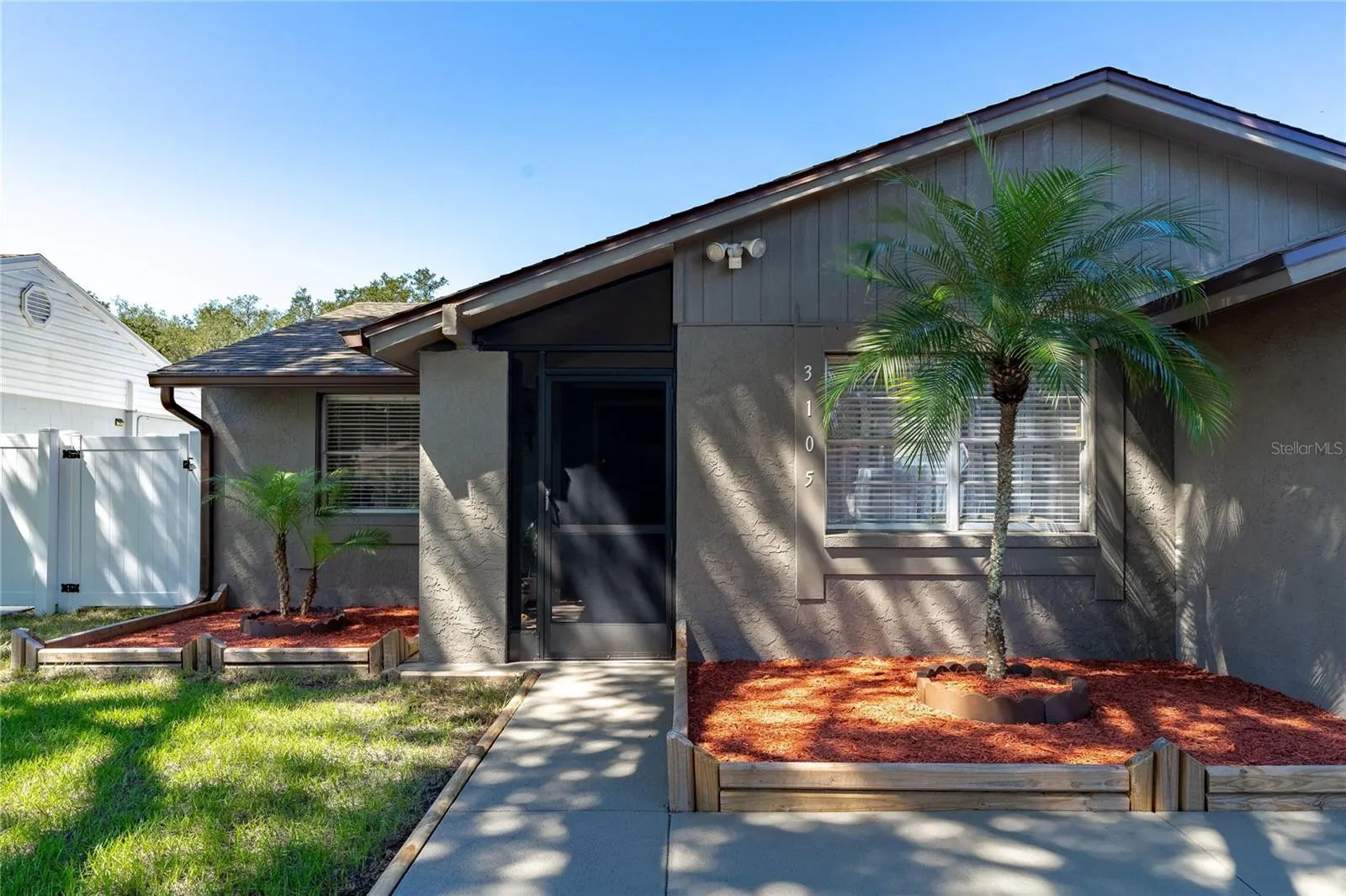 3105 SANDSPUR DR
