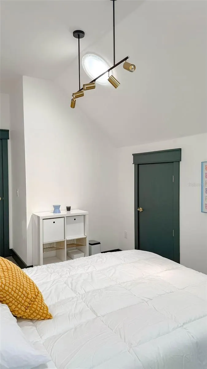 407 E PALM AVE #102 #102