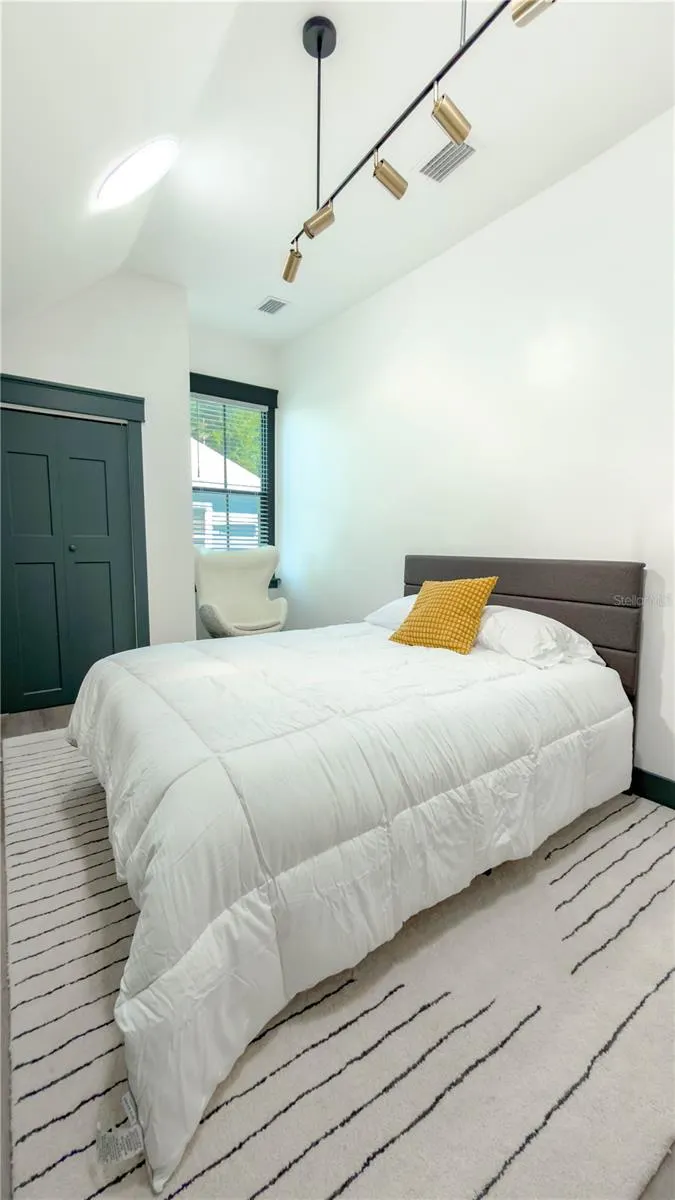 407 E PALM AVE #102 #102