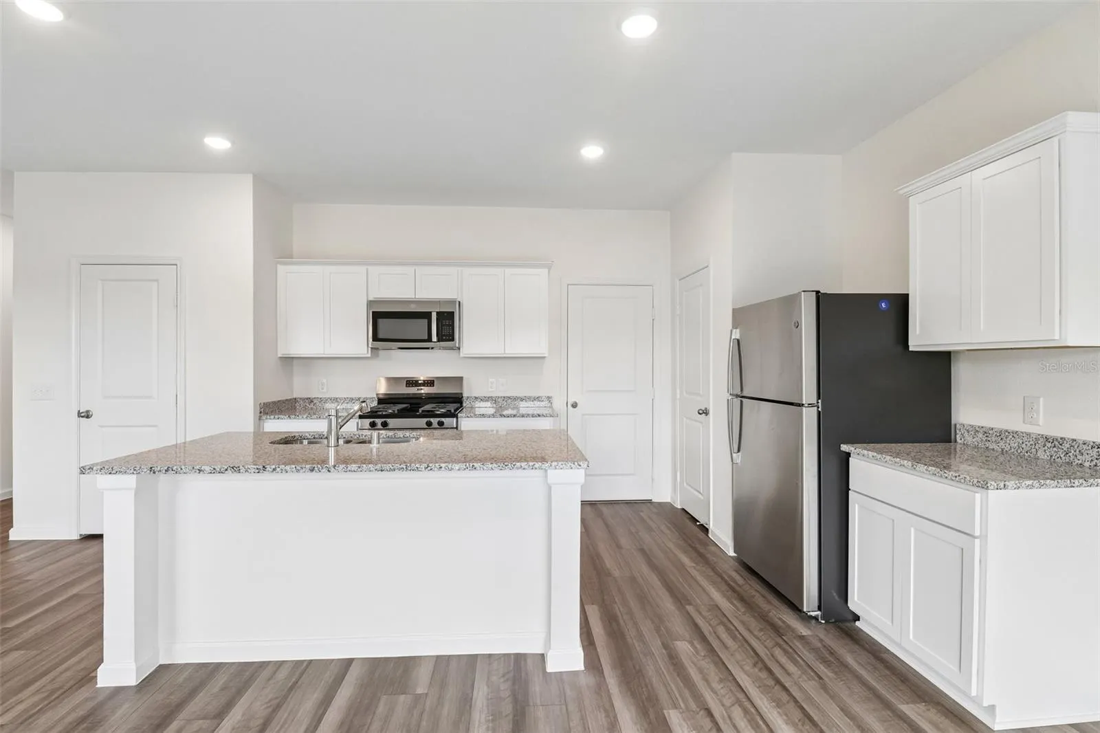 10526 CURVING CREEK