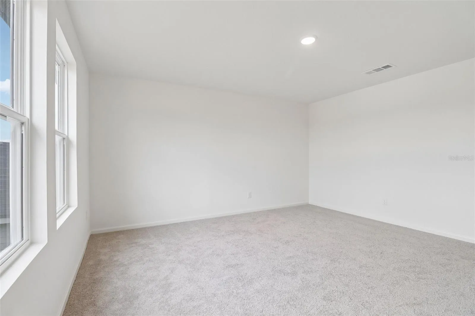 10526 CURVING CREEK
