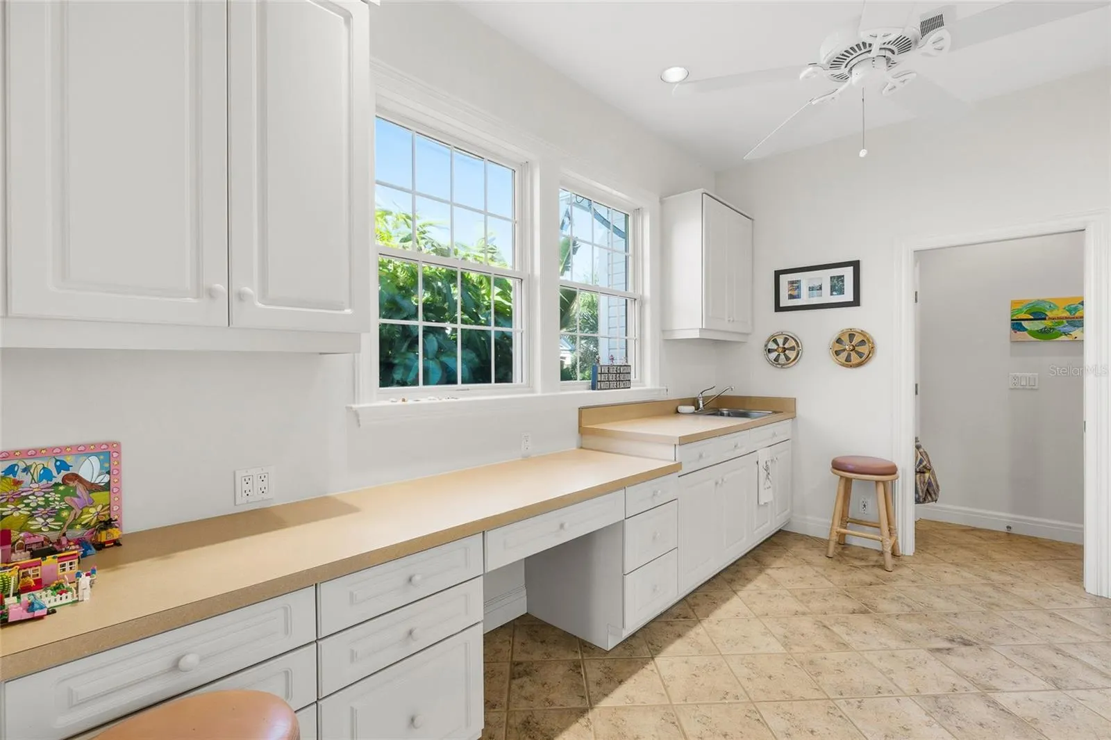 162 BLACKWALL CT
