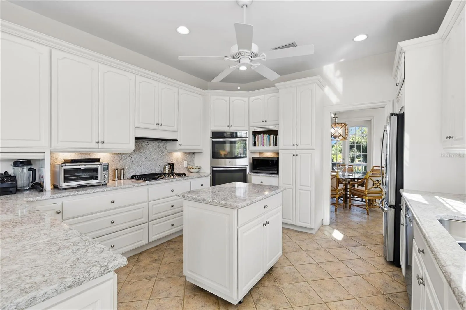 162 BLACKWALL CT