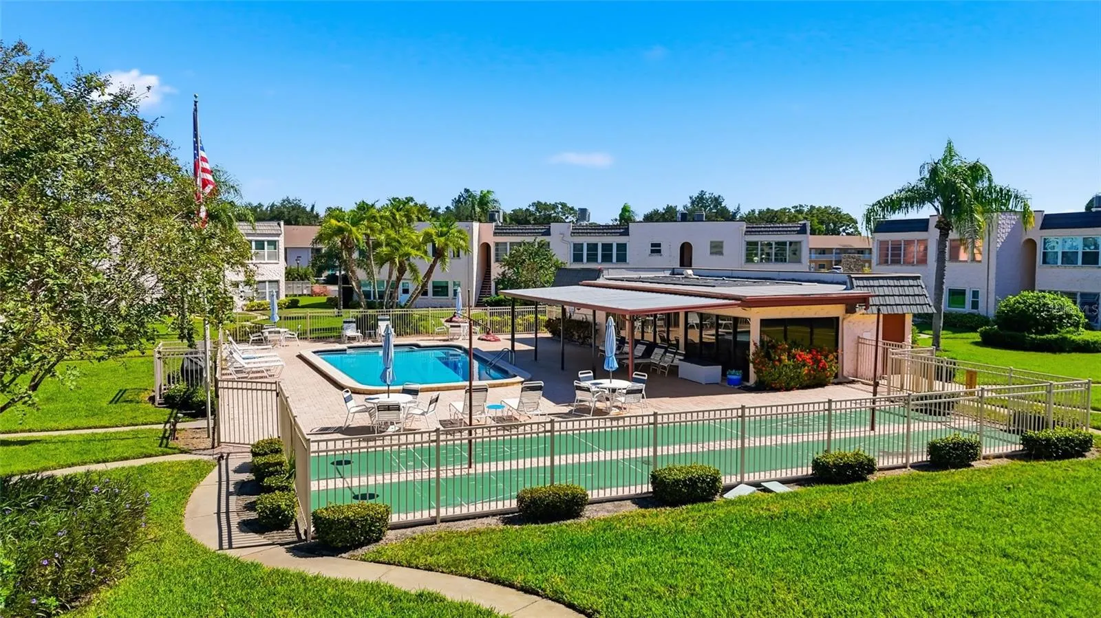 211 FERNWOOD CIR #211 #211