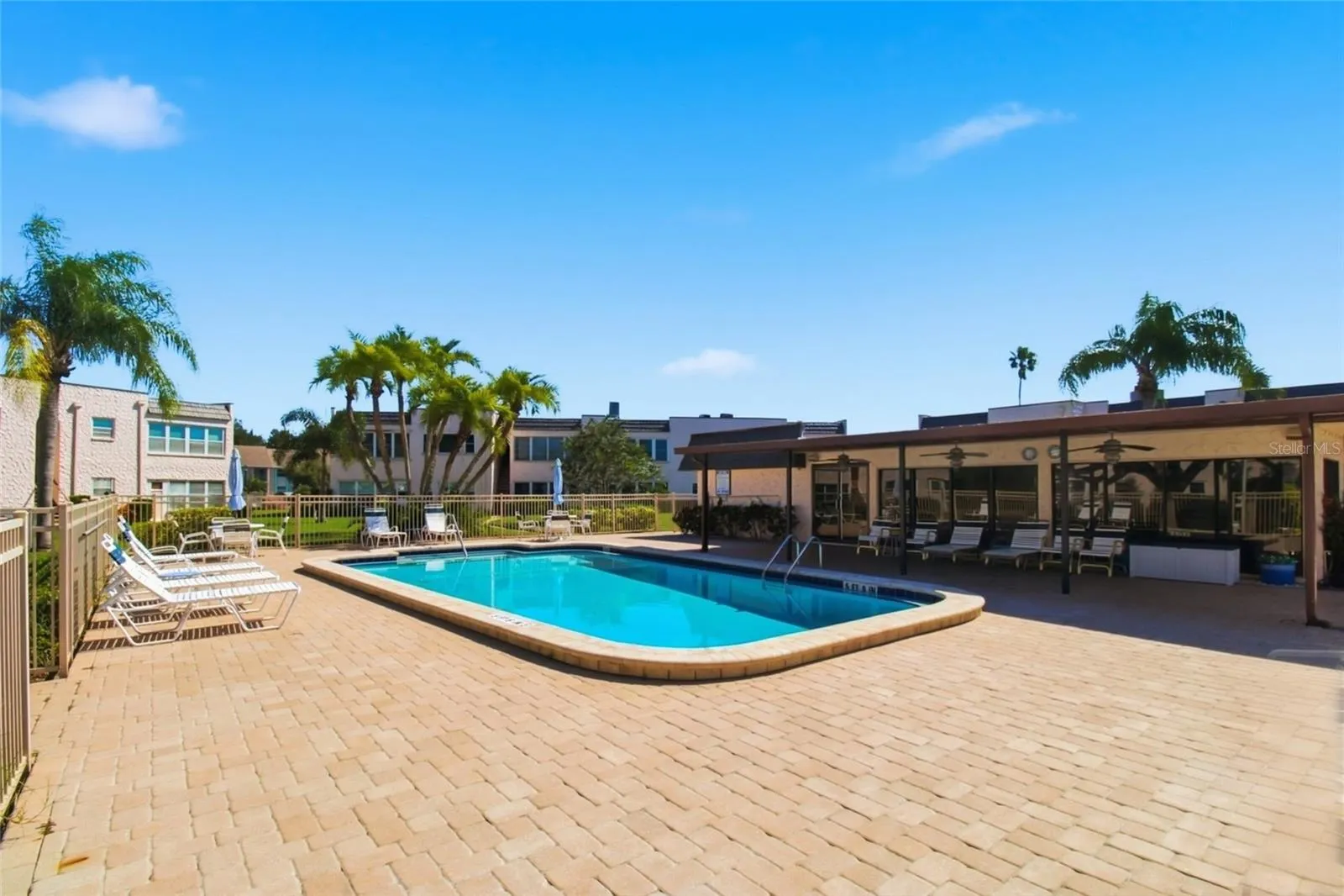 211 FERNWOOD CIR #211 #211