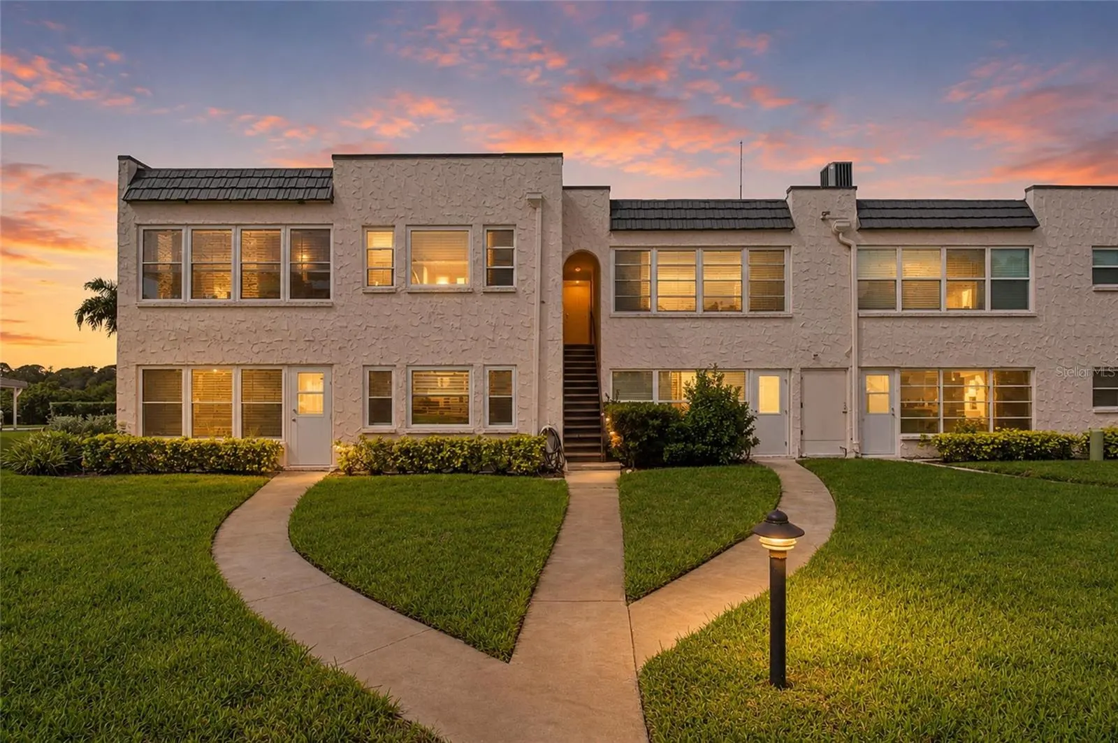 211 FERNWOOD CIR #211 #211