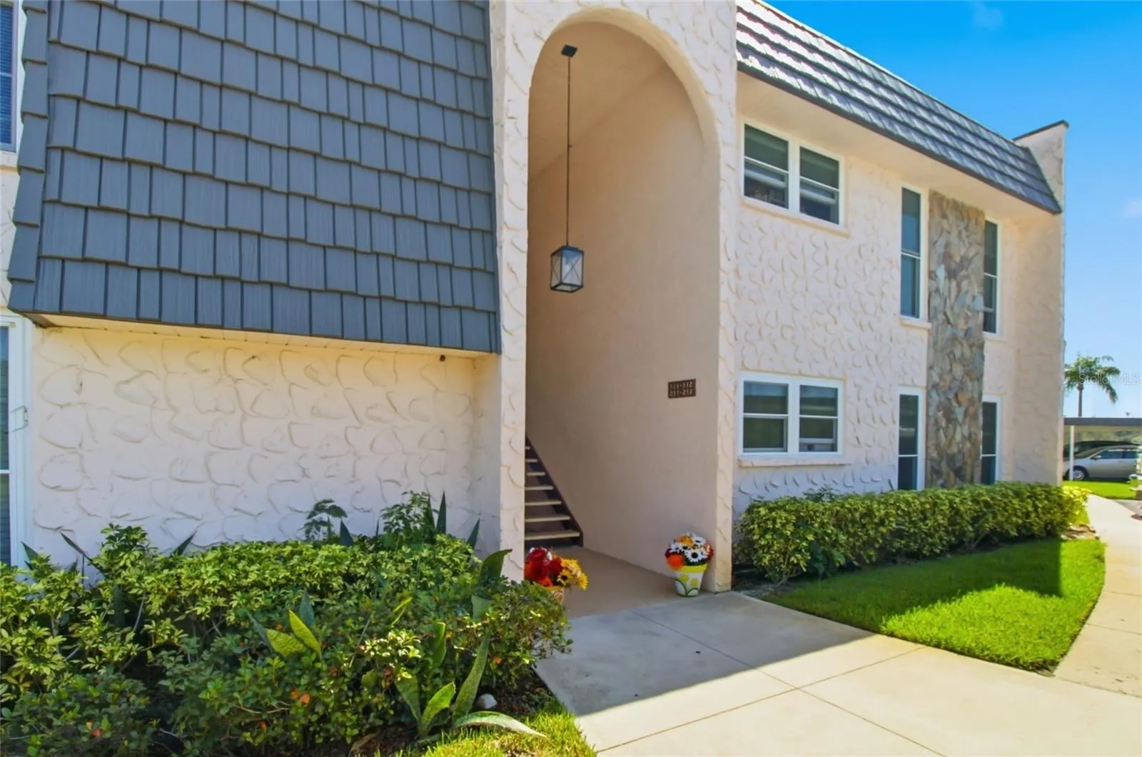211 FERNWOOD CIR #211 #211