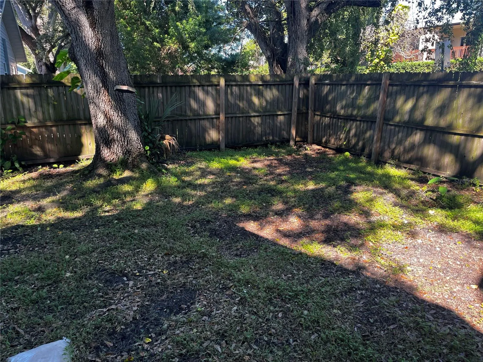 1890 FEATHER TREE CIR