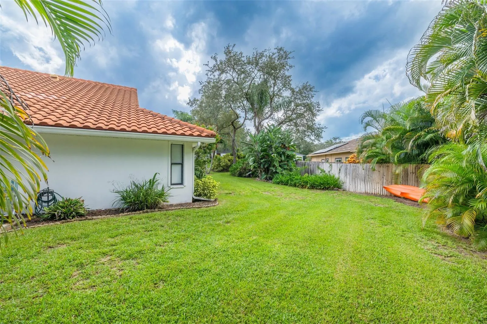 1422 MALLARD PL