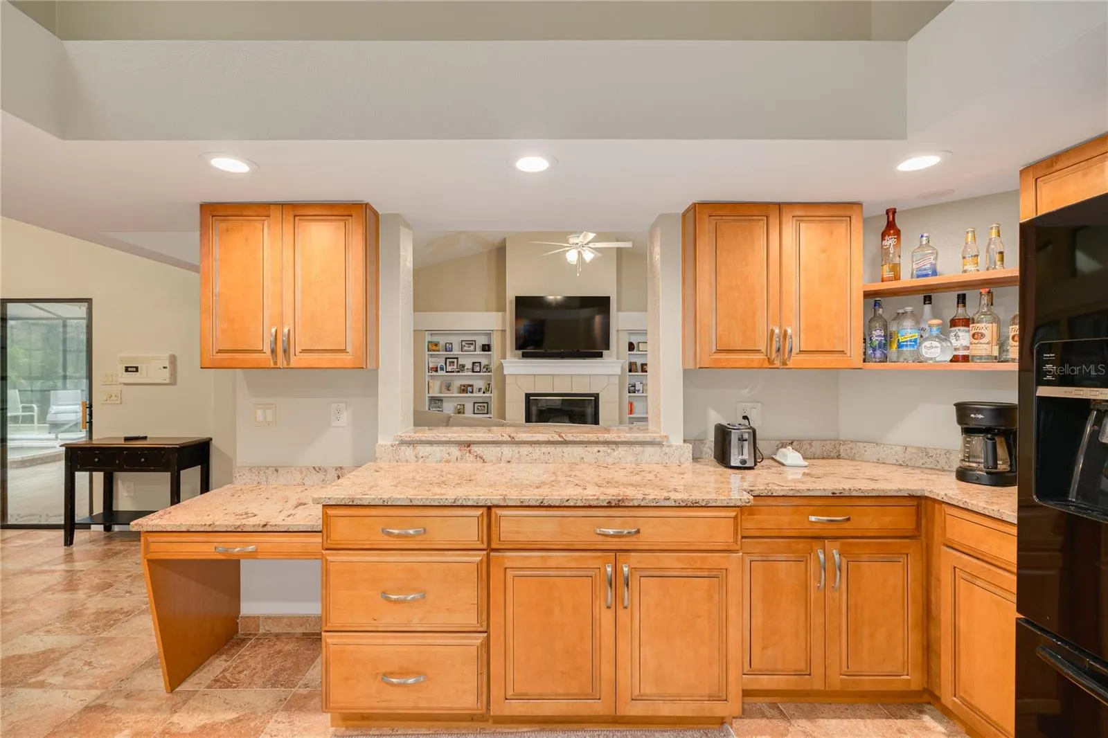 1422 MALLARD PL