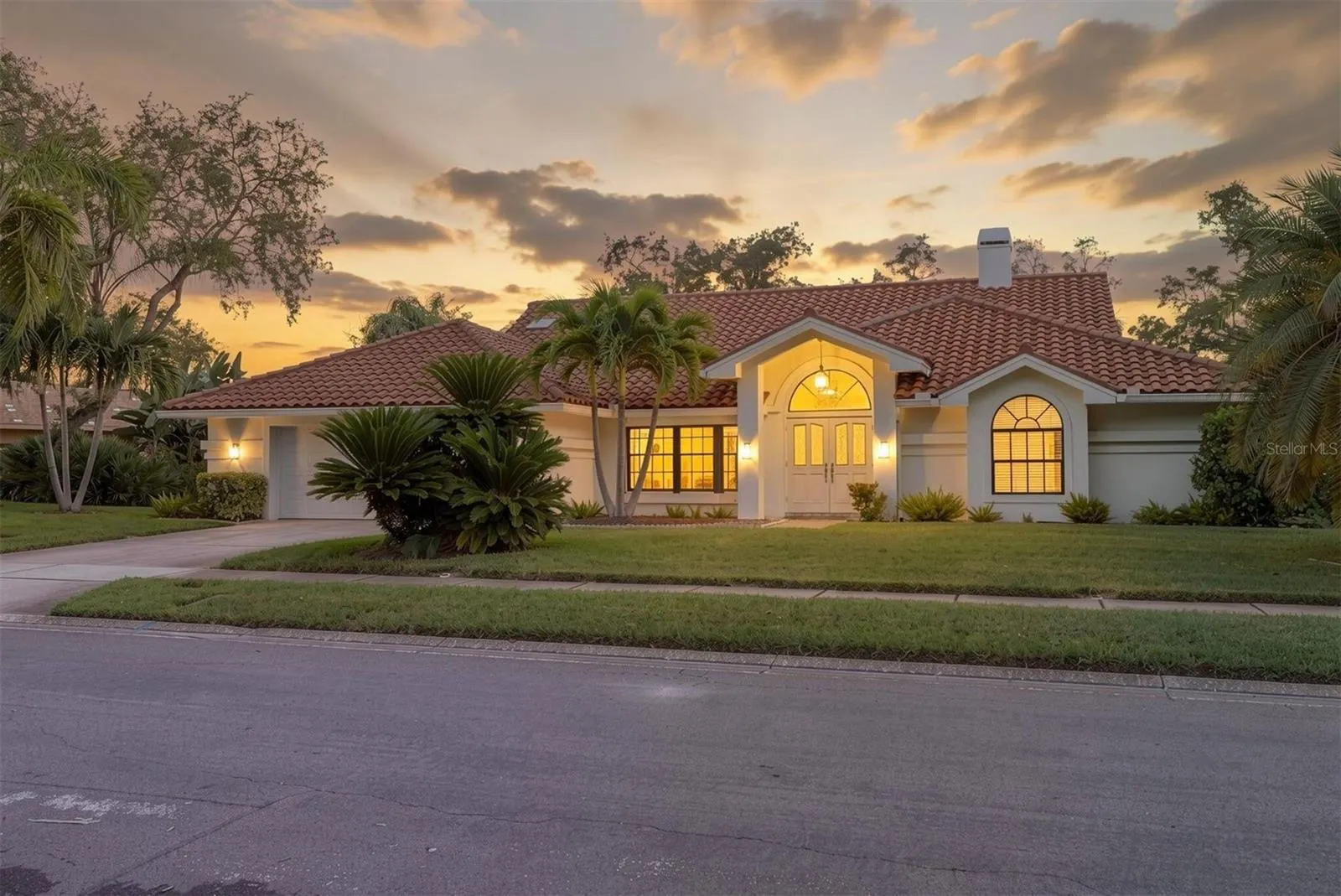 1422 MALLARD PL