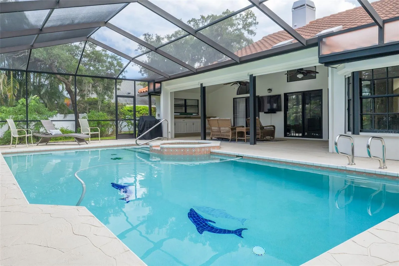 1422 MALLARD PL
