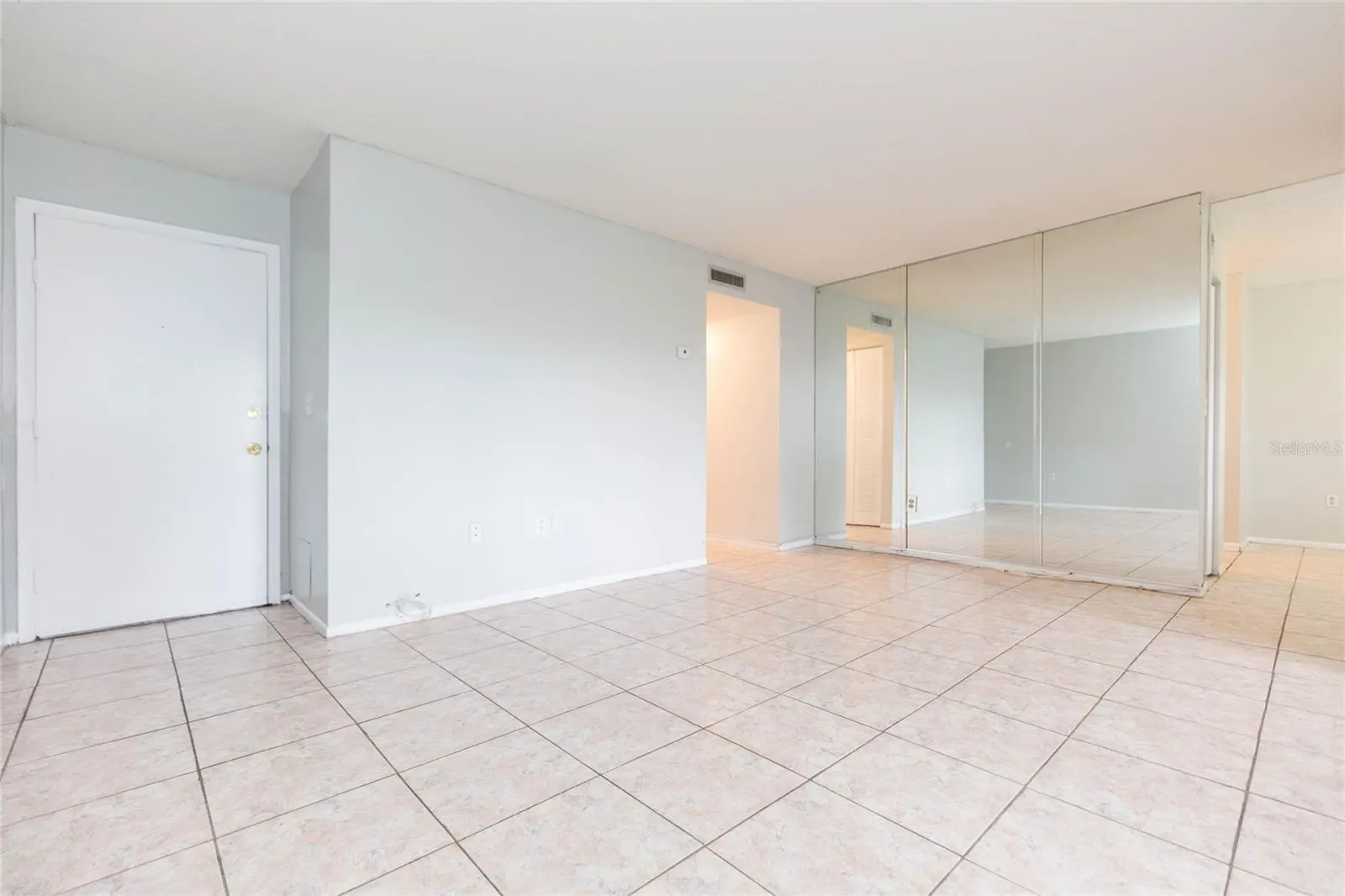 9035 WESTCHESTER CIR #133 #133