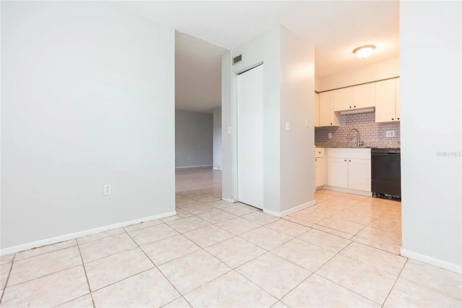 9035 WESTCHESTER CIR #133 #133