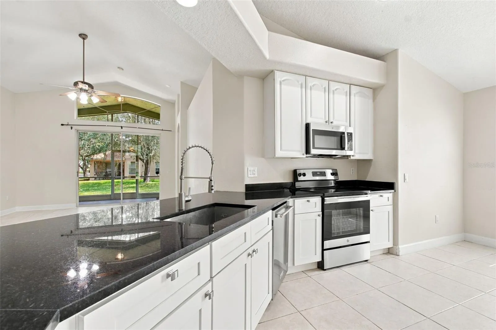 16207 ASHLEY PARK PL