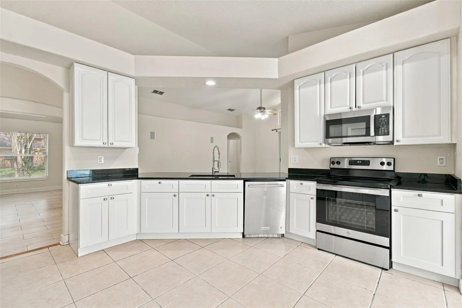 16207 ASHLEY PARK PL