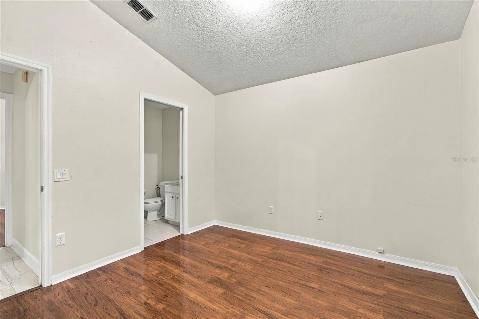 16207 ASHLEY PARK PL