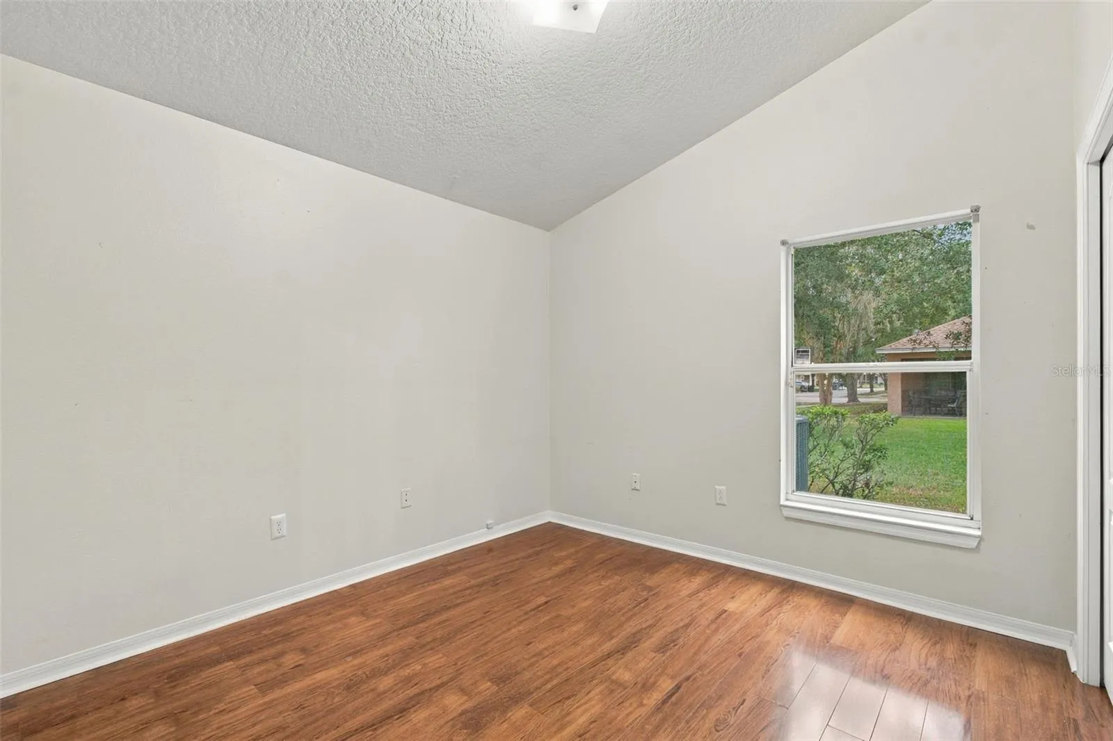 16207 ASHLEY PARK PL