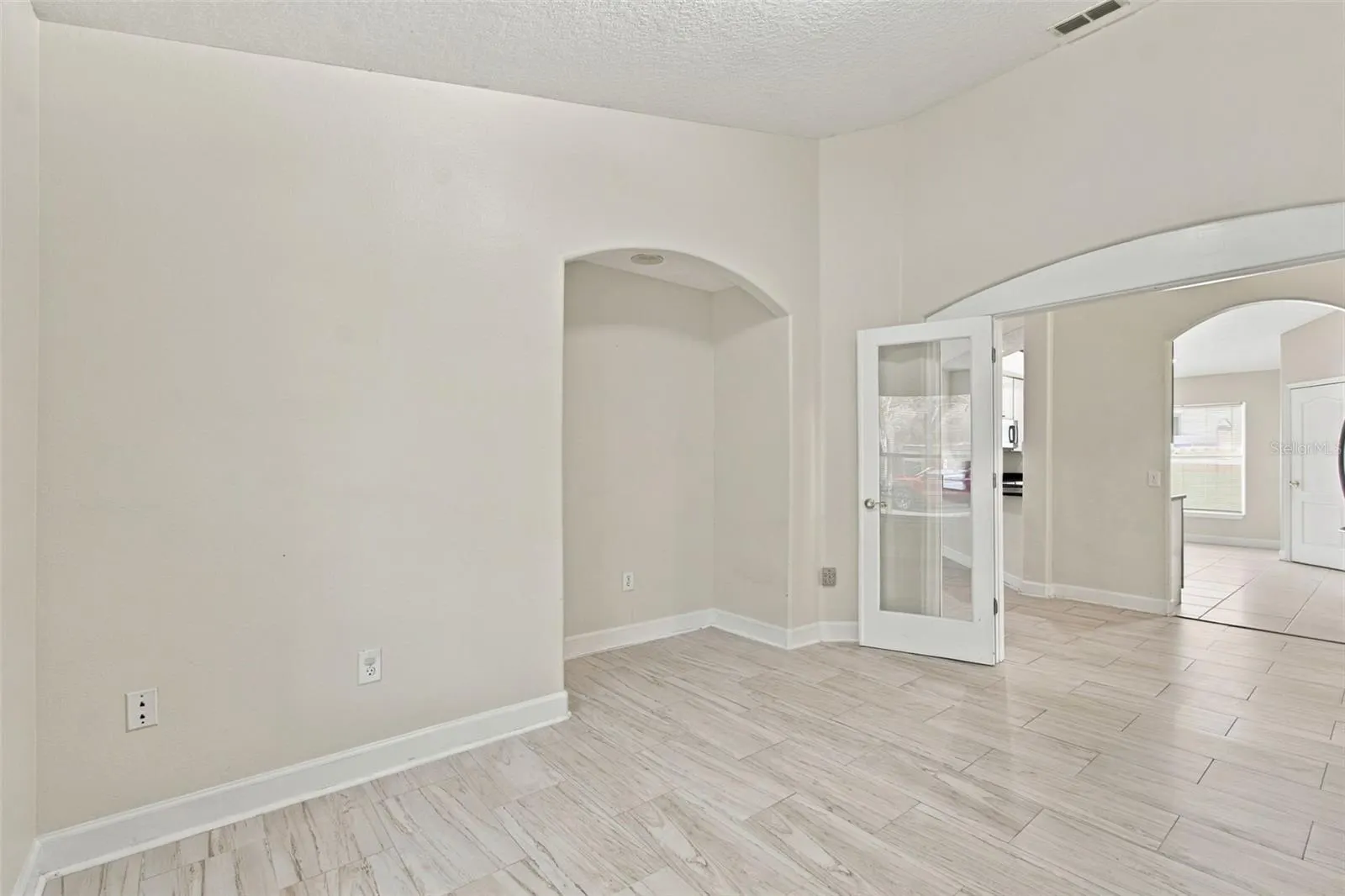 16207 ASHLEY PARK PL