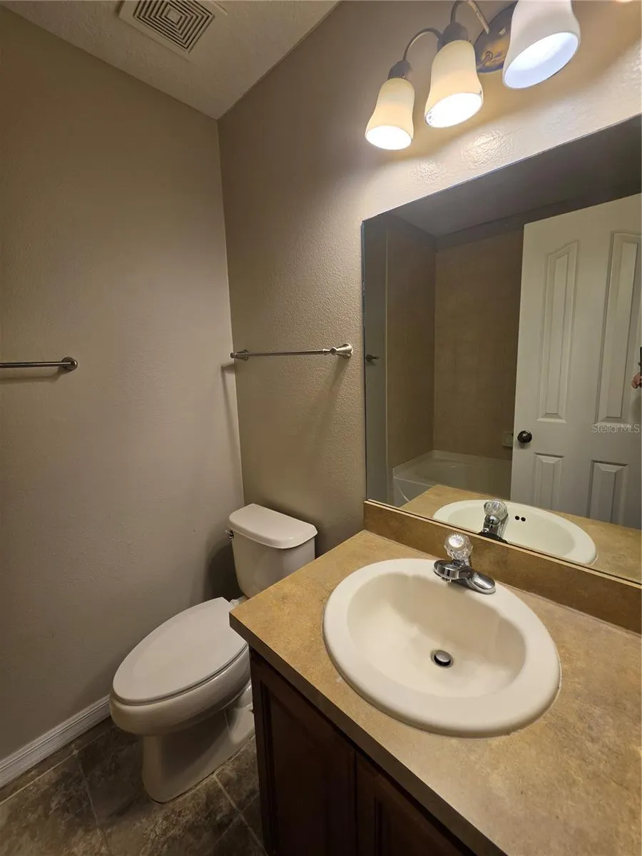 8110 SILENT CREEK DR