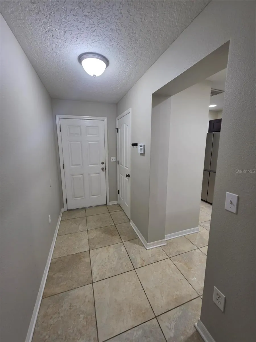 8110 SILENT CREEK DR