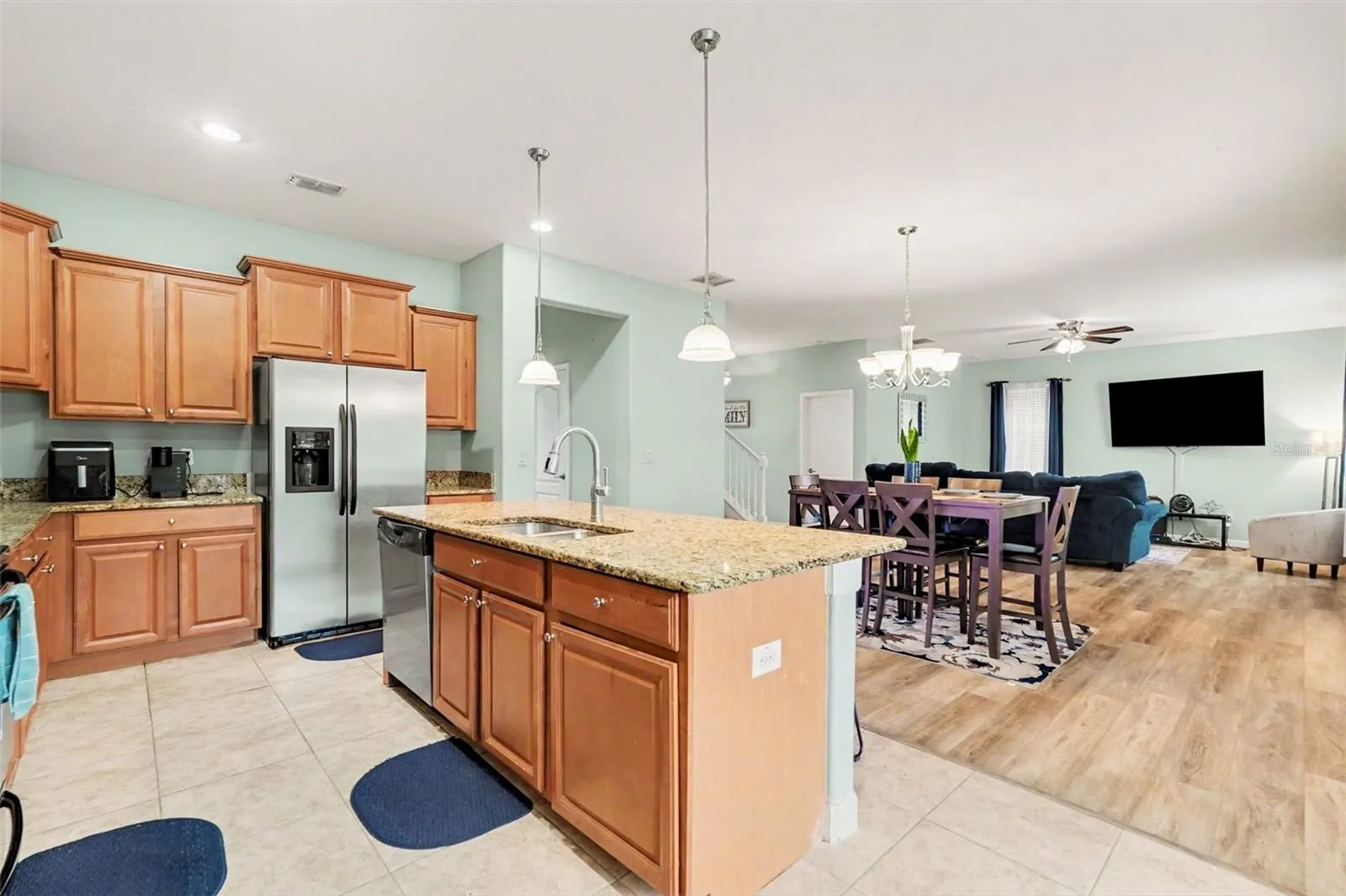 20443 AUTUMN FERN AVE