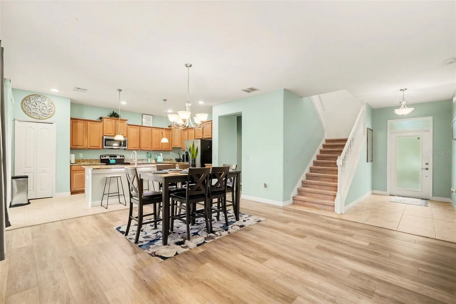 20443 AUTUMN FERN AVE