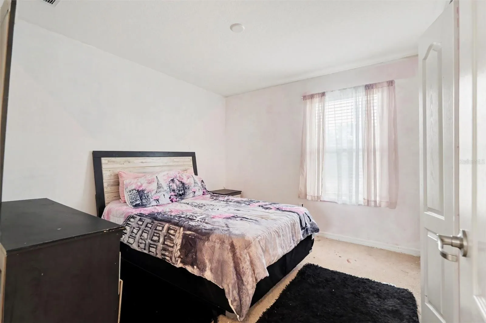 20443 AUTUMN FERN AVE