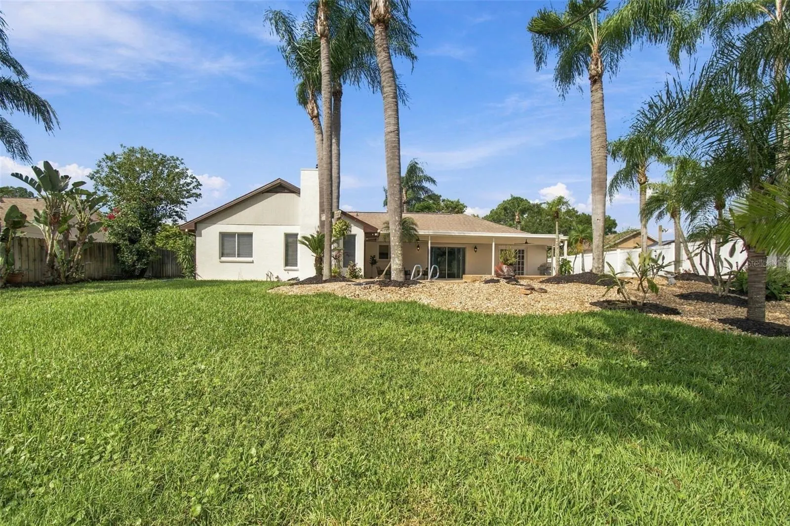 15113 ALEXIS DR