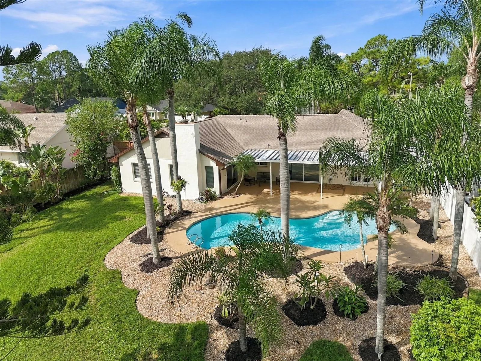 15113 ALEXIS DR