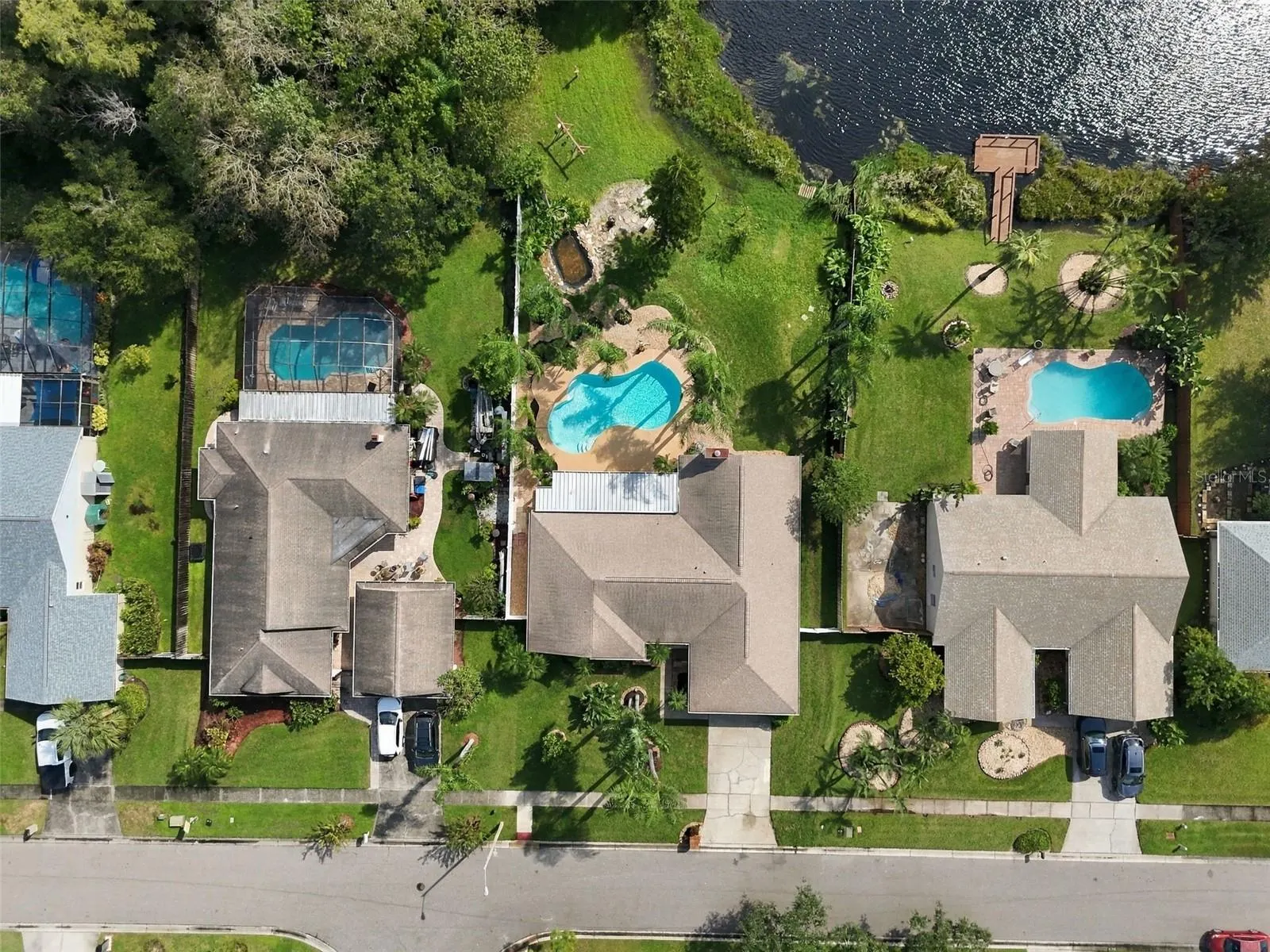 15113 ALEXIS DR
