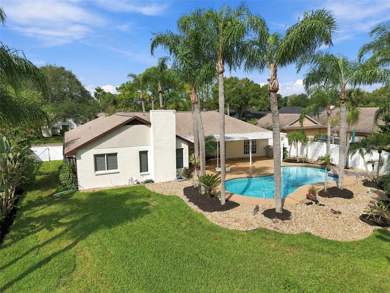 15113 ALEXIS DR